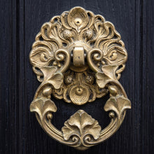 Load image into Gallery viewer, Ginkgo leaf cast metal door knocker with an antique brass finish