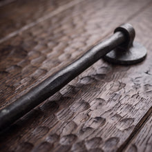 Load image into Gallery viewer, Hammered Stair Rods with Made in England Brackets, decorative bracket and bar detail