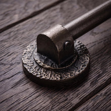 Load image into Gallery viewer, Pebbled Round Stair Rods, decorative bracket and bar detail