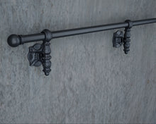 Load image into Gallery viewer, Black Stair handrail banister