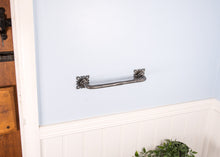 Load image into Gallery viewer, Vintage towel rail