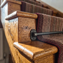 Load image into Gallery viewer, Traditional Scrollwork Stair Rods with Rectangular Plates, decorative bracket and bar detail
