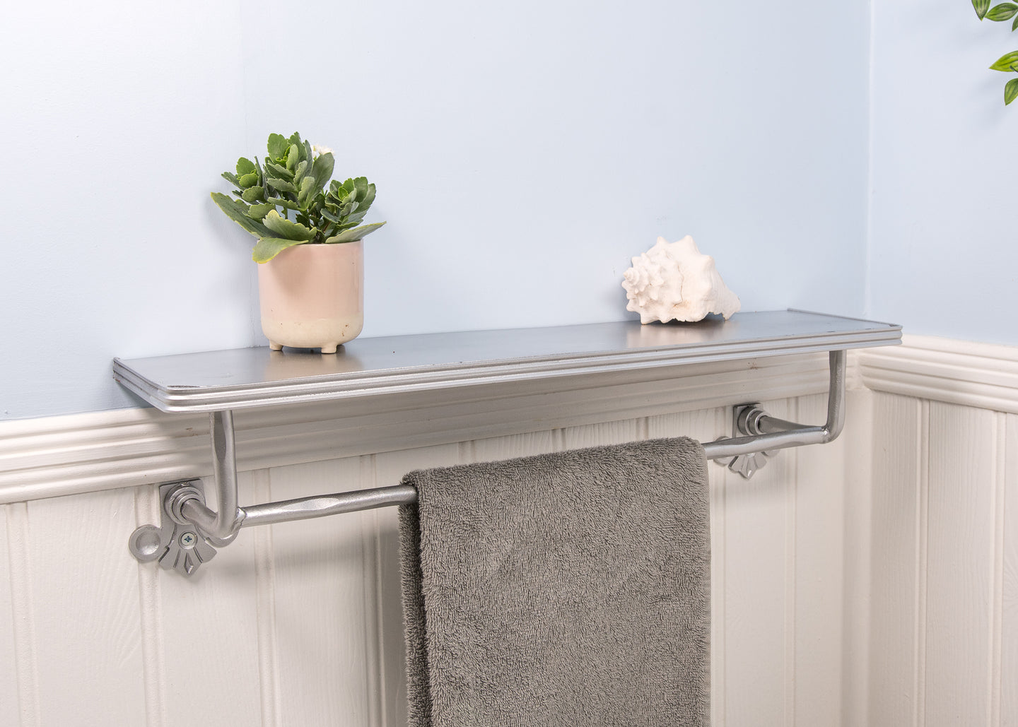 Silver fleur de lis Towel Rail & shelf