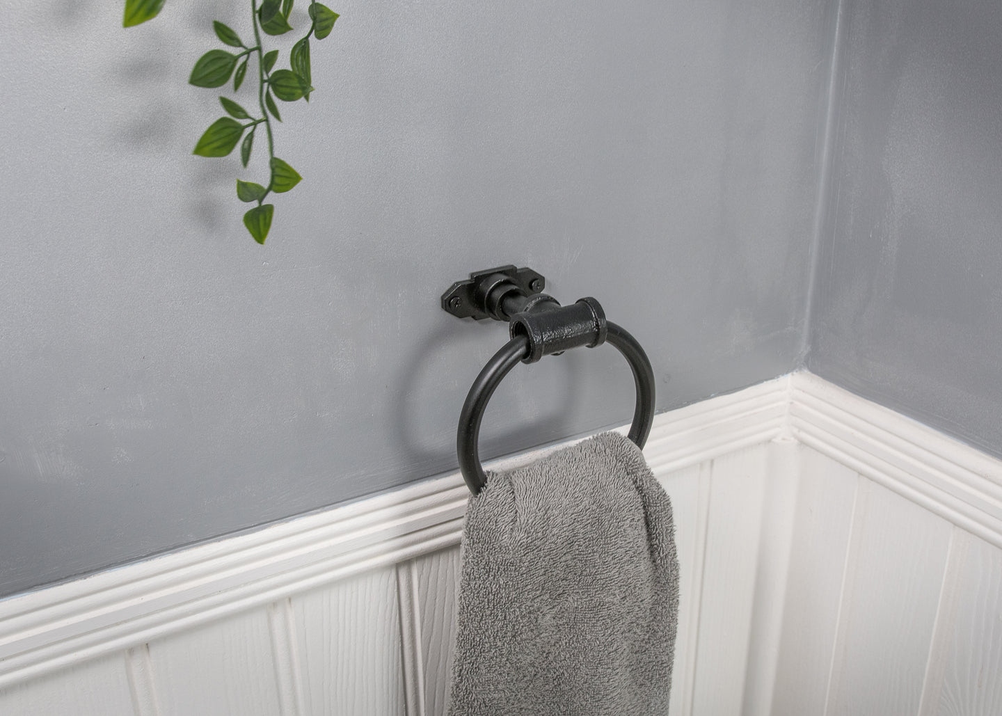 Steel black towel rail holder